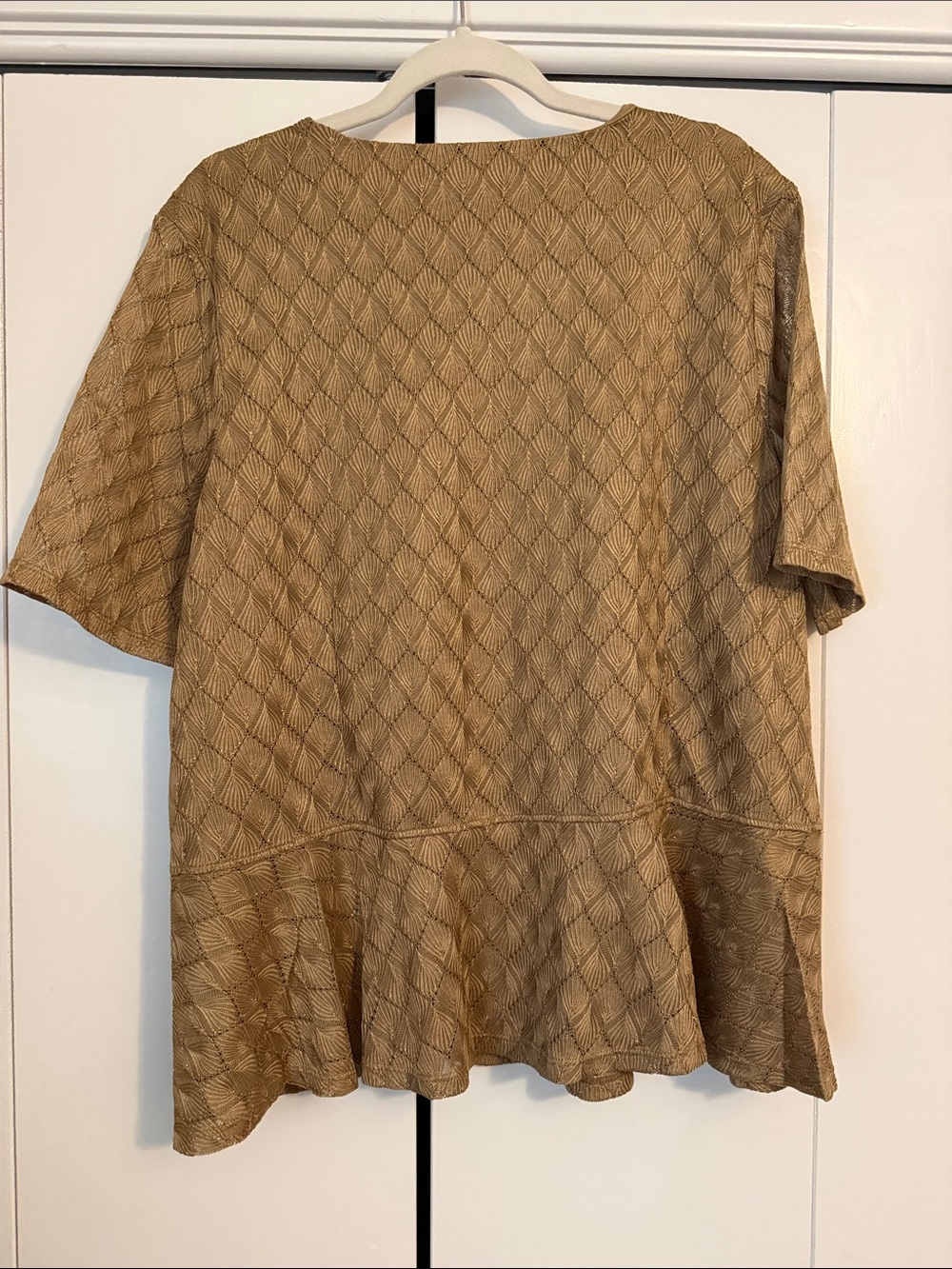 Chicos - Picture 3 of 6